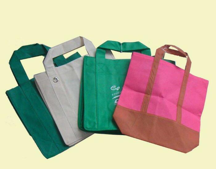 無紡布環(huán)保袋要重復(fù)使用才能起到環(huán)保效果