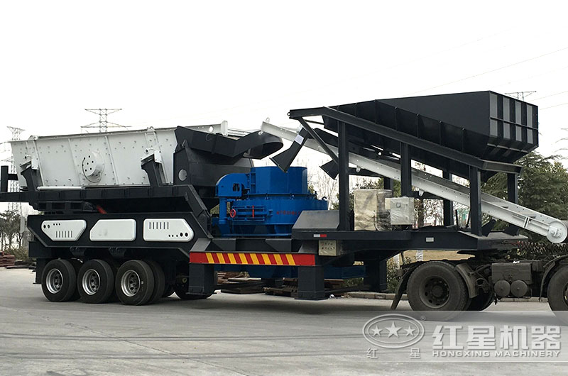 移動鵝卵石制砂機(jī)